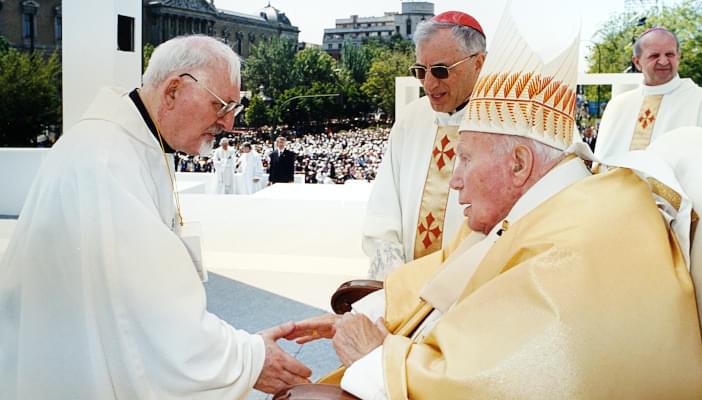 Fr. Peter-Hans Kolvenbach SJ, 29th Superior General of the Society of Jesus, with Pope John Paul II ath the beatification of Jose M. Rubio